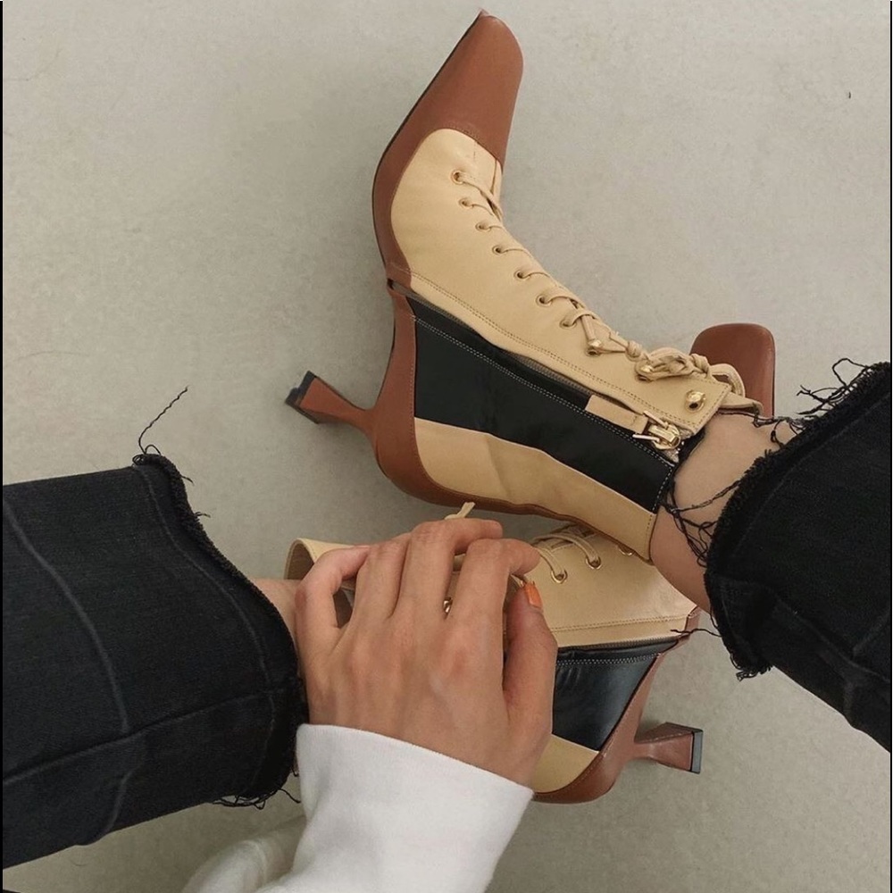 NEW Manu Atelier Duck Lace-up Boots - 36